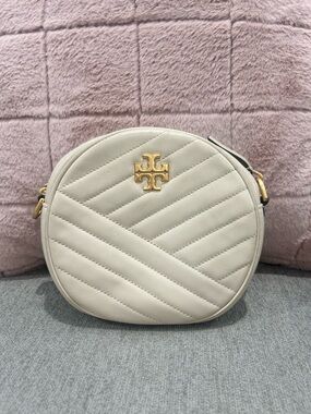 Tory Burch Ivory Quilted Leather Round Crossbody with Gold Logo